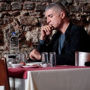 Fotoğraf Kızıl Goncalar