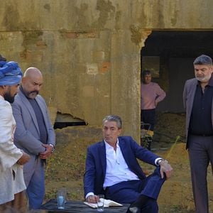 Fotoğraf Üç Günlük Dünya