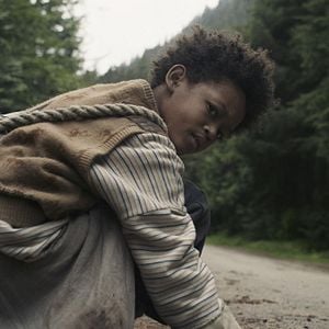 Fotoğraf Asla Bırakma