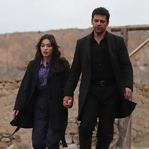 Fotoğraf Kara Ağaç Destanı