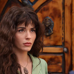 Fotoğraf Kara Ağaç Destanı