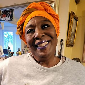 Fotoğraf Momma Cherri