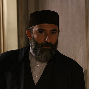 Fotoğraf Kızıl Goncalar