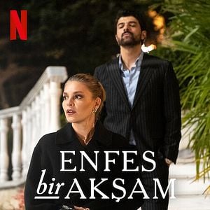 Fotoğraf Enfes Bir Akşam