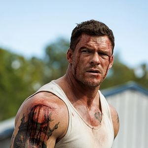 Fotoğraf Alan Ritchson