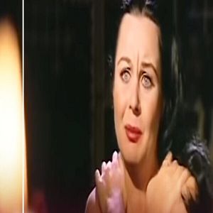 Fotoğraf Lekeli Kadın