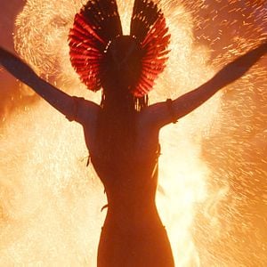 Fotoğraf Avatar: Ateş ve Kül