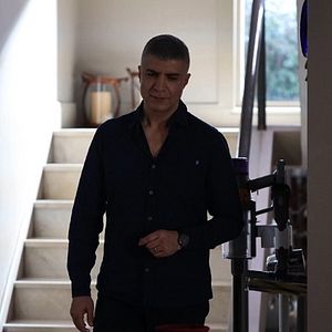 Fotoğraf Kızıl Goncalar