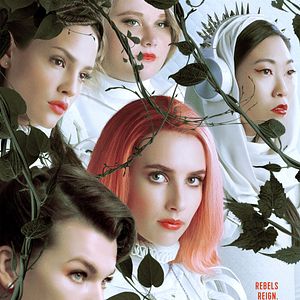 Fotoğraf Paradise Hills