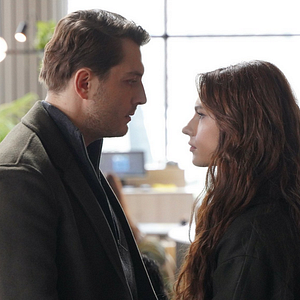 Fotoğraf Aynı Yağmur Altında