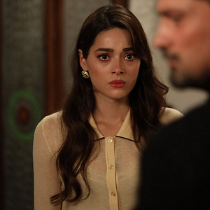 Fotoğraf Aynadaki Yabancı