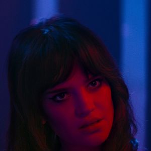 Fotoğraf Her Private Hell