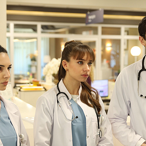 Fotoğraf Doktor: Başka Hayatta