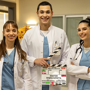 Fotoğraf Doktor: Başka Hayatta