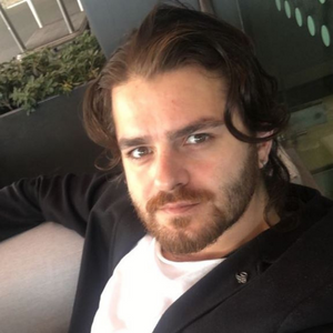 Fotoğraf Uygur Akkaya