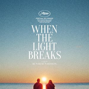 Fotoğraf Gün Doğarken