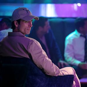 Fotoğraf Glen Powell