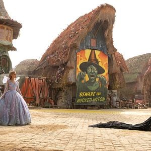Fotoğraf Wicked: İyilik Uğruna
