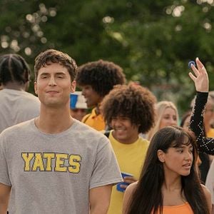 Fotoğraf Overcompensating