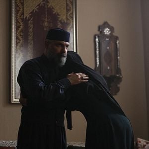 Fotoğraf Kızıl Goncalar