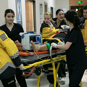 Fotoğraf Arka Sokaklar