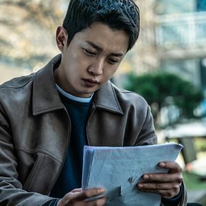 Fotoğraf Noise: Lanetin Sesi