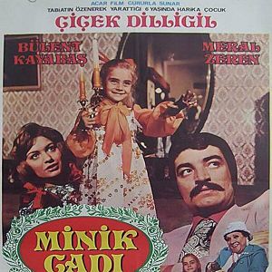 Fotoğraf Minik Cadı