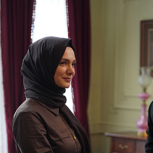 Fotoğraf Aynı Yağmur Altında