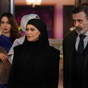 Fotoğraf Aynı Yağmur Altında