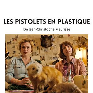 Fotoğraf Les Pistolets en plastique