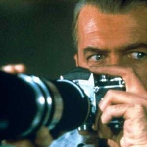 Fotoğraf Arka Pencere