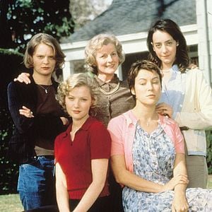 Fotoğraf Yan Odadan Melodiler