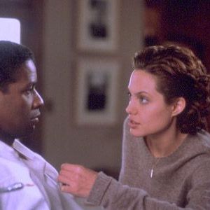 Fotoğraf Kemik Koleksiyoncusu