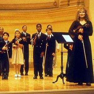 Fotoğraf 50 Cesur Kemancı