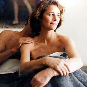 Fotoğraf Kumun Altında