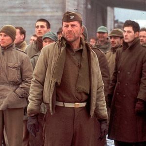 Fotoğraf Şeref ve Cesaret