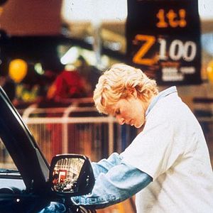 Fotoğraf The Safety of Objects