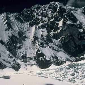 Fotoğraf Touching the Void