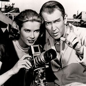 Fotoğraf Arka Pencere