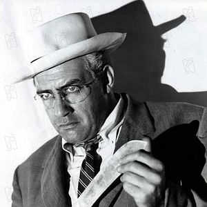 Fotoğraf Raymond Burr