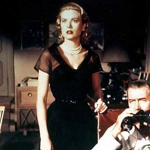 Fotoğraf Arka Pencere