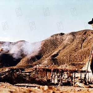 Fotoğraf Bir Zamanlar Batıda