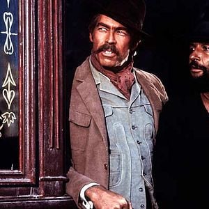 Fotoğraf Yabandan Gelen Adam