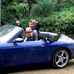 Fotoğraf Katil Komşum Geri Döndü