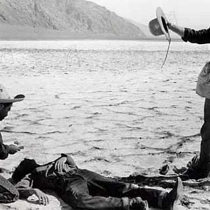 Fotoğraf Harry Carey Jr.