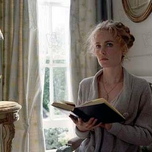 Fotoğraf Radha Mitchell