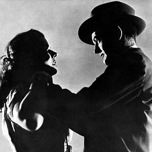 Fotoğraf Trendeki Yabancı