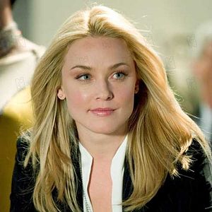 Fotoğraf Güzel Dedektif 2: Silahlı ve Cazibeli