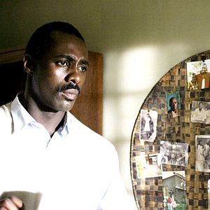 Fotoğraf Sometimes in april