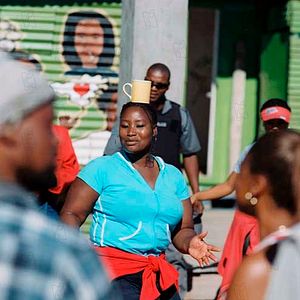 Fotoğraf Carmen in Khayelitsha